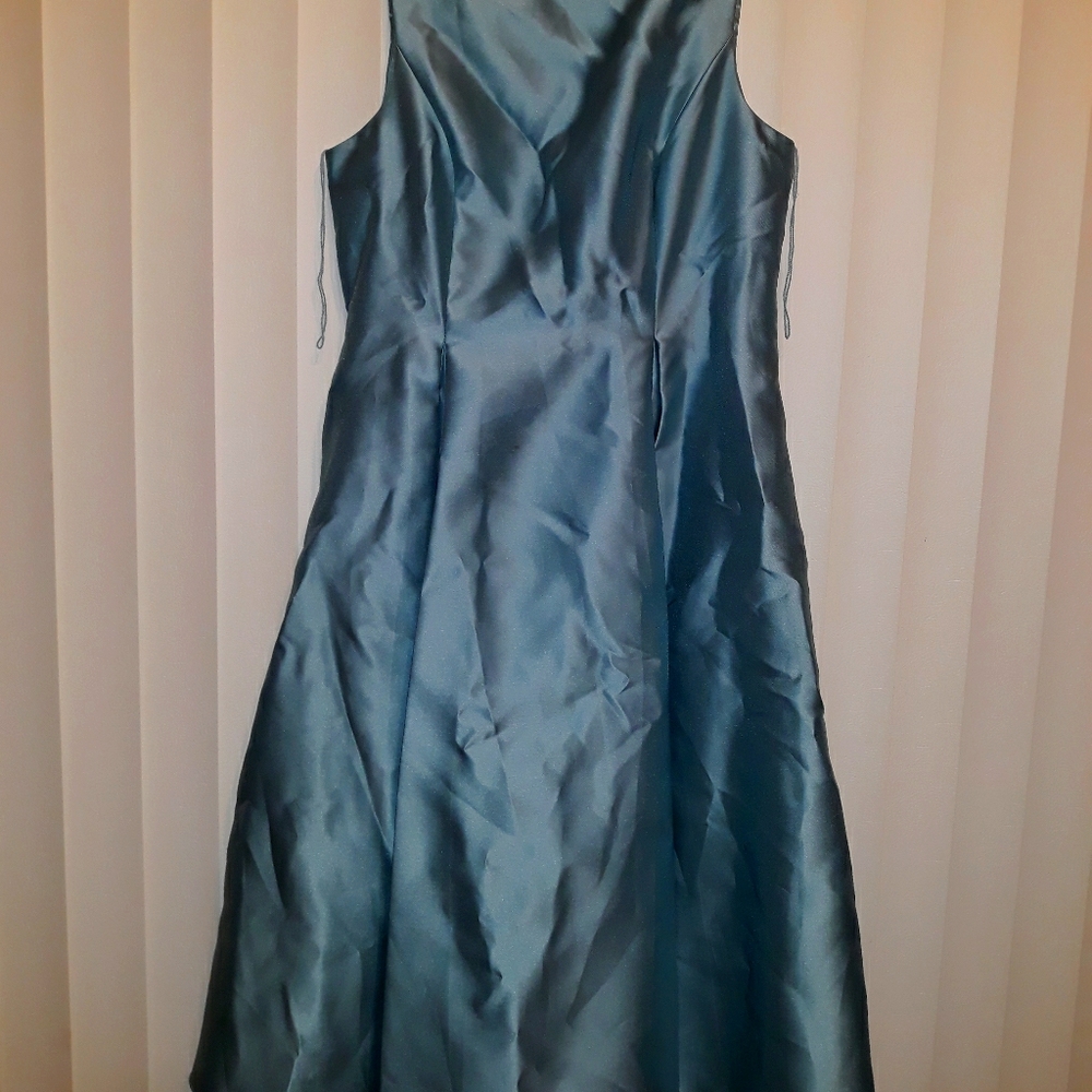 Size 14 dress